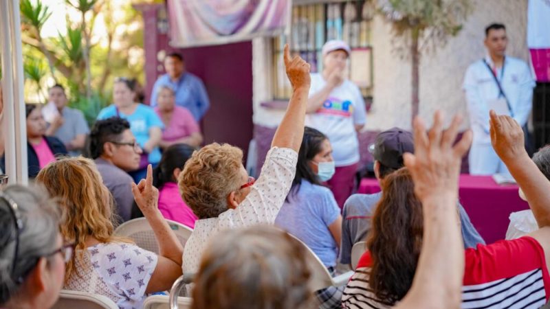 Mucho interés de la comunidad por asamblea informativas del bienestar