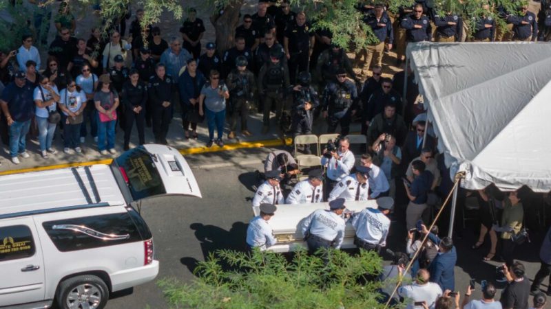 Despiden con Honores Fúnebres al Subcomandante de la Policía Municipal en Mexicali