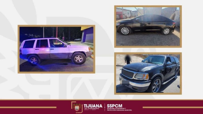 Captura Policía Municipal a tres personas en posesión de vehículos con reporte de robo en distintos hechos