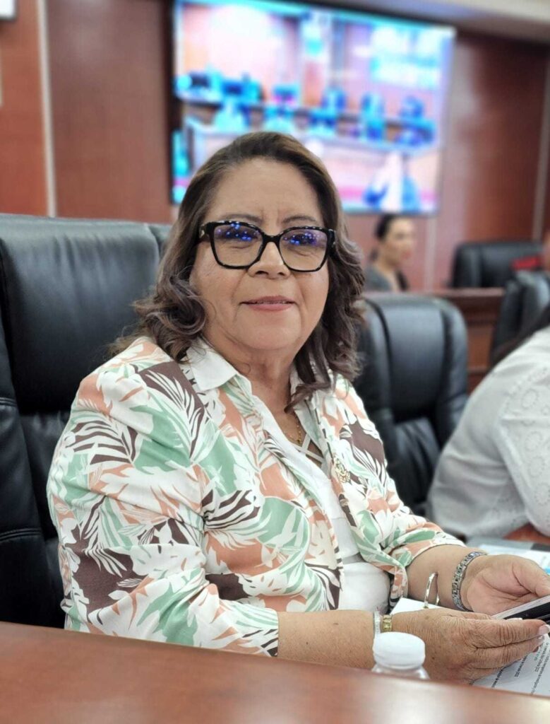 Presenta Gloria Miramontes reforma a la ley del Periodico Oficial para que realicen ejemplar en sistema braille