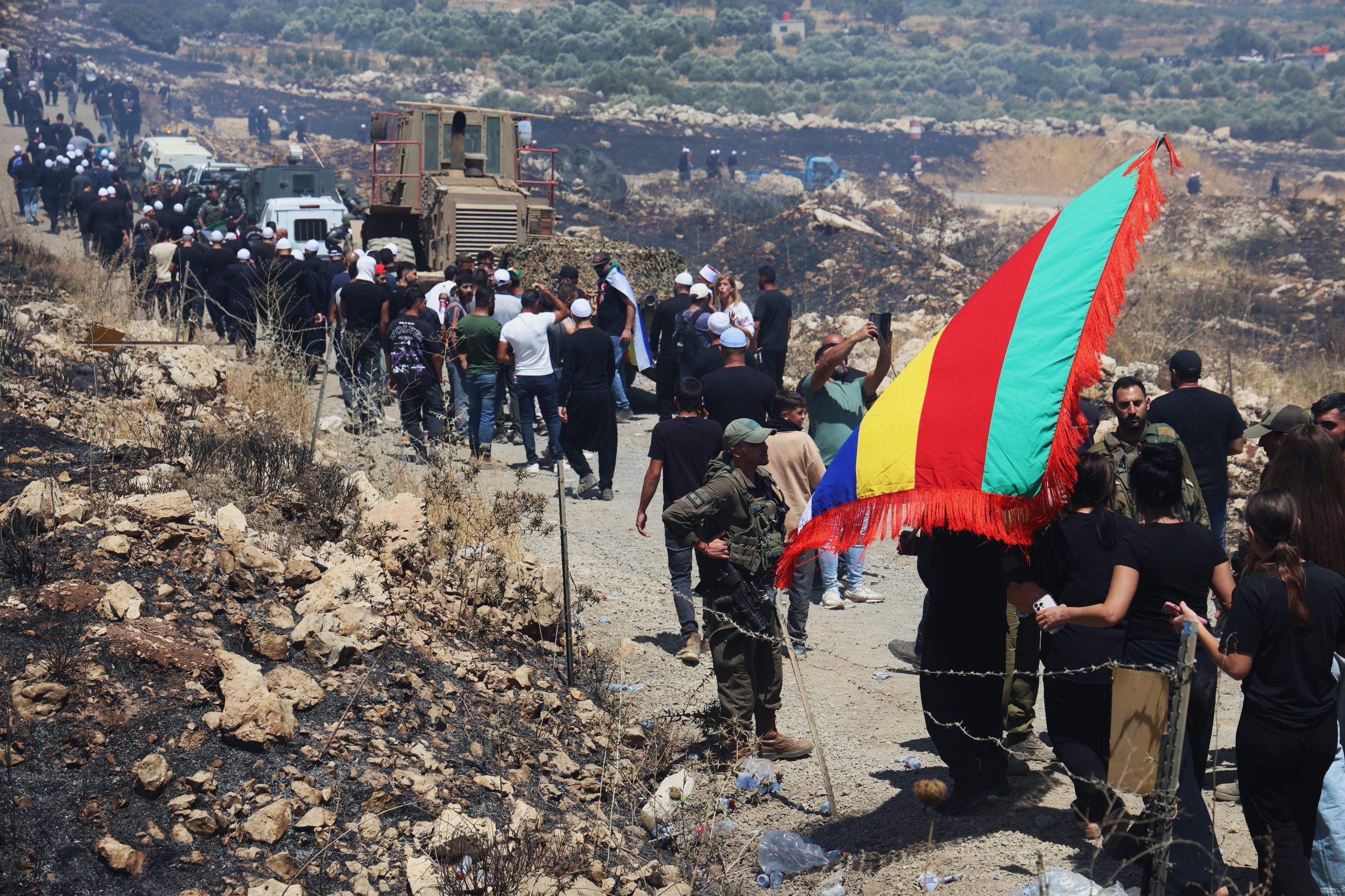 Tensión y reencuentros tras 20 años separados por la valla de los Altos del Golán entre Israel y Siria