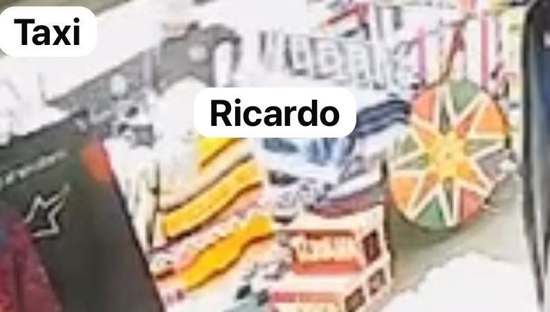 Fallece Ricardo Villa, icónico fotógrafo del “burro-cebra” en la Avenida Revolución, fue atropellado por un taxista borracho.