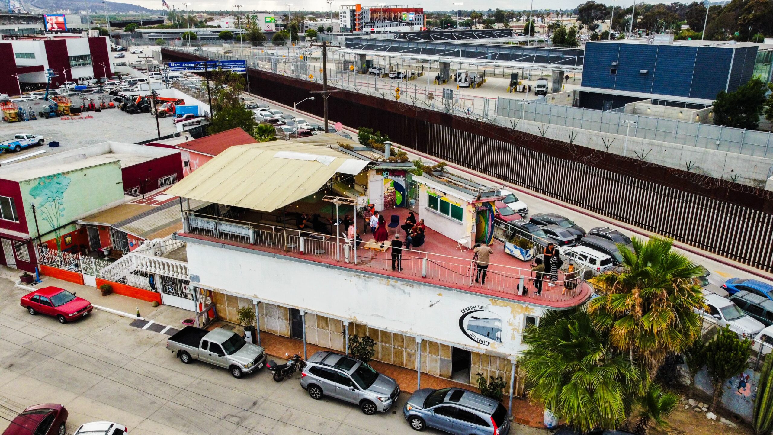 El Fandango Fronterizo que se ensaya en un antiguo narcotúnel al lado de la frontera
