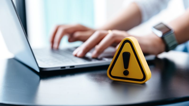 ¿Te enviaron un correo desde tu cuenta? Podrías ser víctima de email spoofing