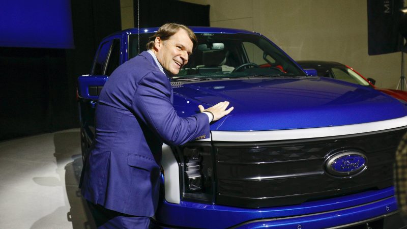 Ford en riesgo, CEO vaticina el final si no pueden competir China en 2 sectores