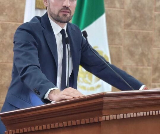 Jornada Laboral de 40 horas : Busca Diputado Jaime Cantón programa piloto en Baja California