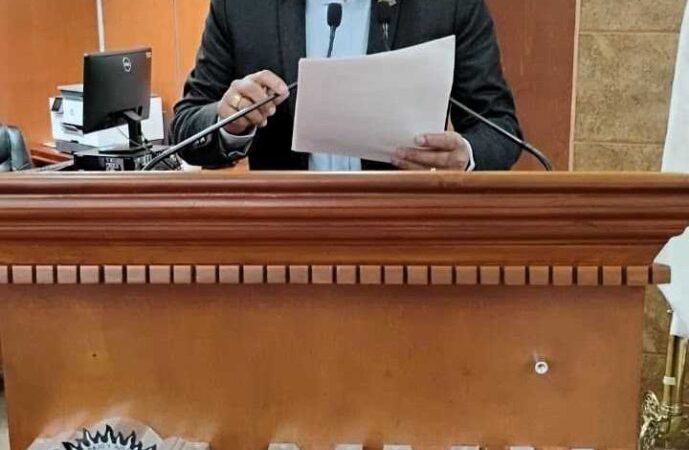 Impulsa Dip. Ramón Vázquez filtros legales para garantizar perfiles íntegros en el sistema educativo