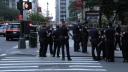 Adolescente balea a tres personas en Times Square, Nueva York