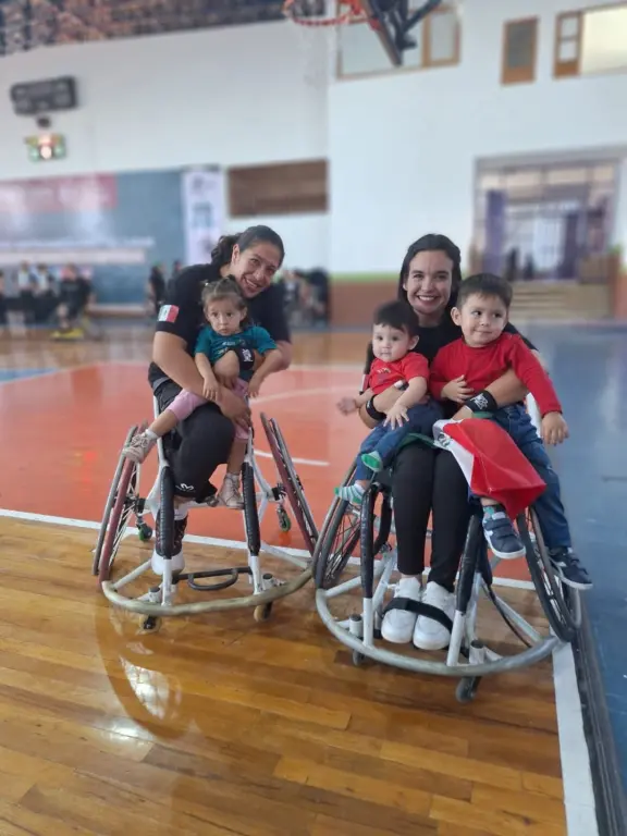 Selección Nacional de Baloncesto en Silla de Ruedas recibe apoyo de Banco Azteca y Fundación Azteca