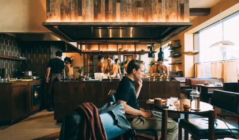 Santiago Lastra: El chef mexicano que convirtió la crisis en oportunidad en Londres