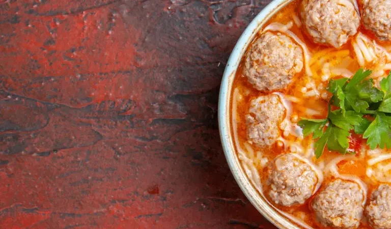 "A darle, que es mole de olla": la historia detrás de los dichos de la cocina mexicana