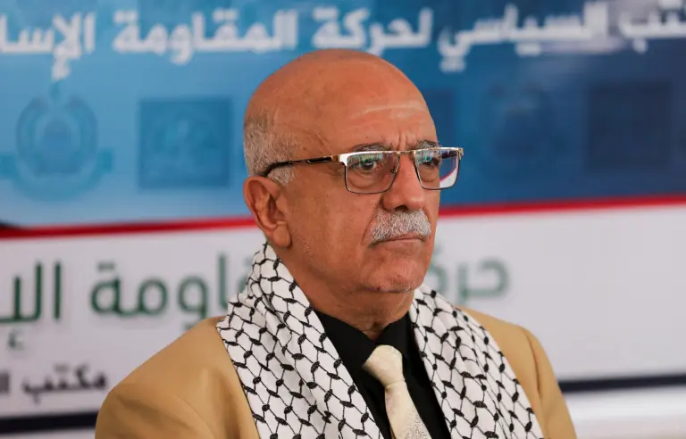 Primer ministro del gobierno hutí de Yemen muere en un ataque israelí