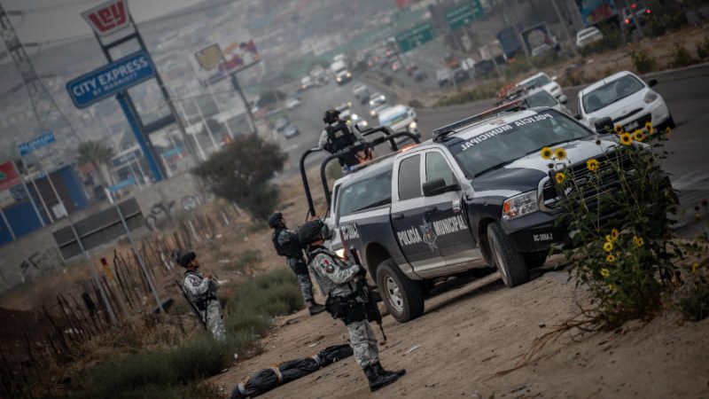 Hallan cuerpo sobre la carretera Tijuana–Tecate