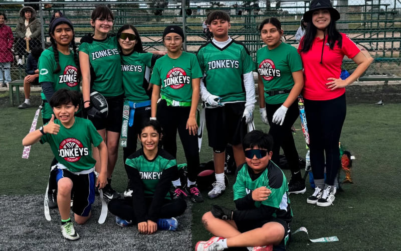 Invita Zonkeys a jóvenes deportistas, ¡es hora de brillar en el campo!
