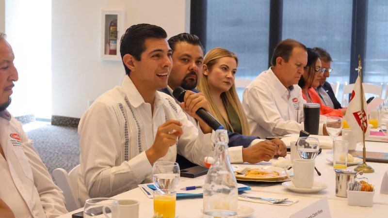 Gobierno de Tecate fortalece lazos con la Cámara Mexicana de la Industria de la Construcción