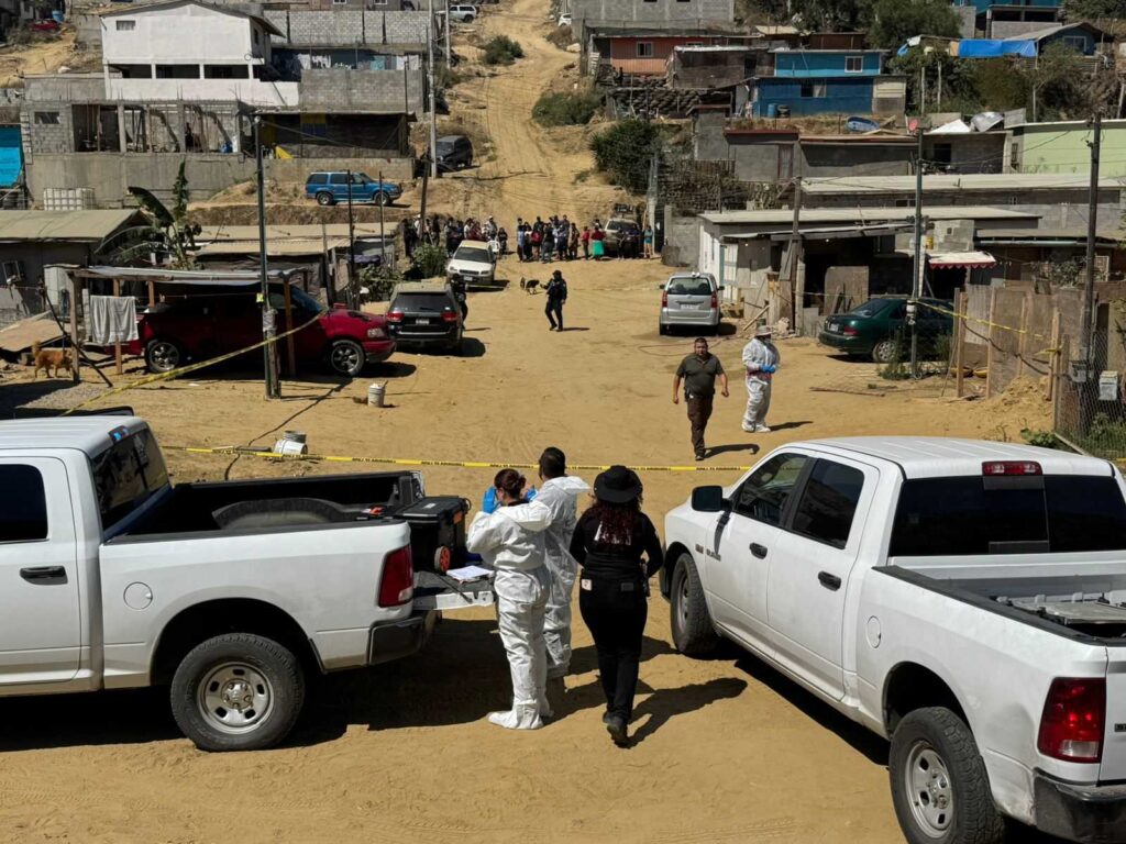 Cuatro personas una mujer y tres hombres fueron halladas sin vida
