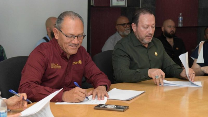 Firma CESPT contrato colectivo de trabajo 2025 con sindicato de burócratas, sección Tijuana