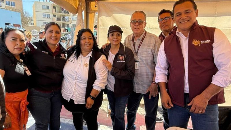 Regidor Arturo Aguirre reúne a alrededor de mil ciudadanos en jornada de servicios en Natura