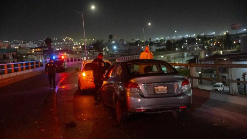 Motociclista resulta lesionado tras chocar de frente contra vehículo en el puente El Chaparral