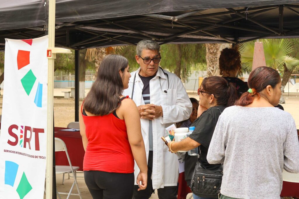 Gobierno de Tecate acerca servicios a valle de las palmas con jornada de Bienestar