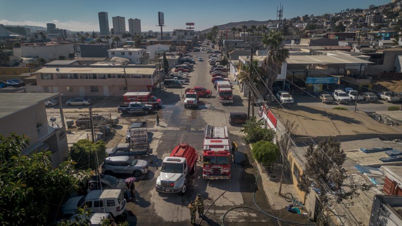 Conato de incendio consume cuatro cuartos en la colonia Libertad; bomberos rescatan mascota