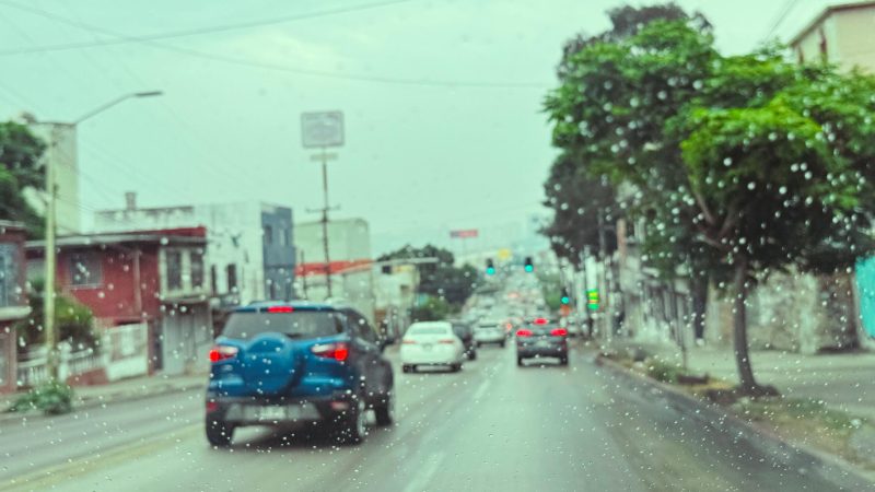 Lluvias moderadas llegan a Tijuana