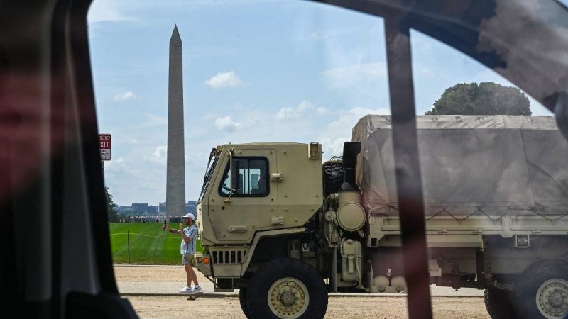 Ciudad de Washington demanda a Trump por tomar control de la policía