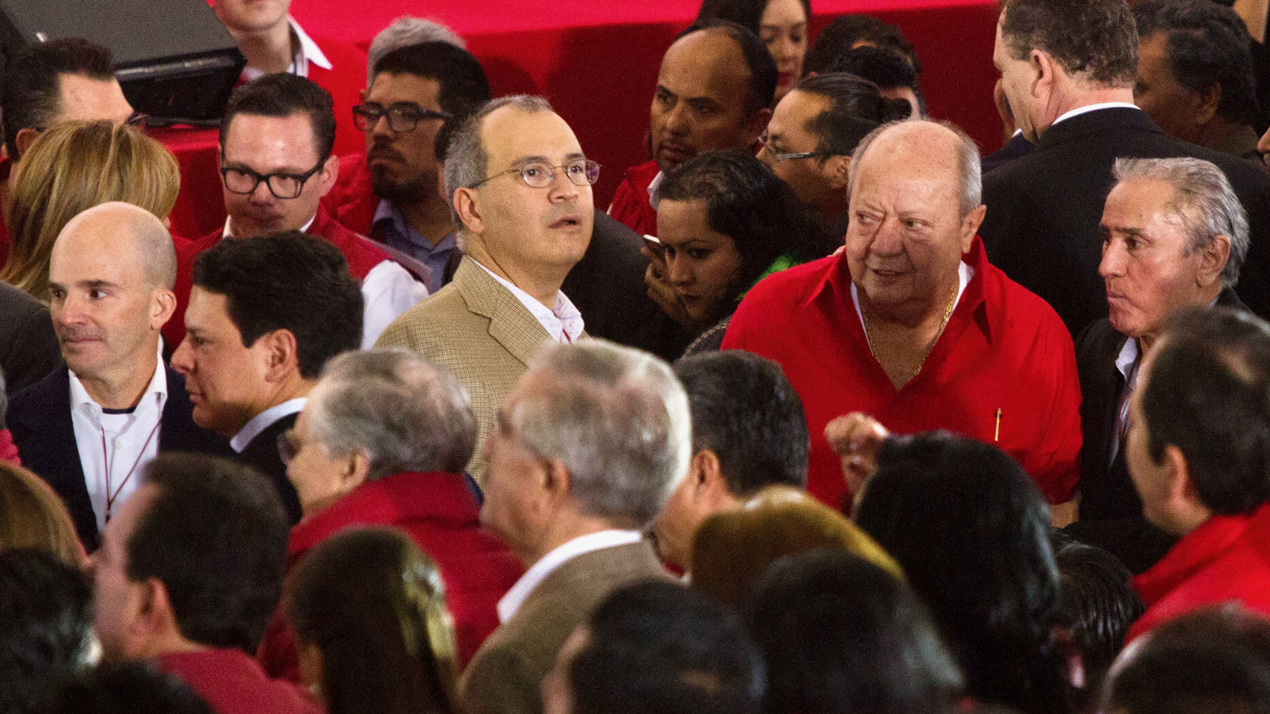 ¿Quién es Carlos Treviño Medina, exdirector de Pemex detenido en EU?