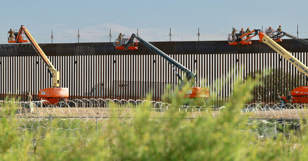 EU usa aplicaciones de IA para vigilar migrantes: estos son los sistemas señalados por Amnistía