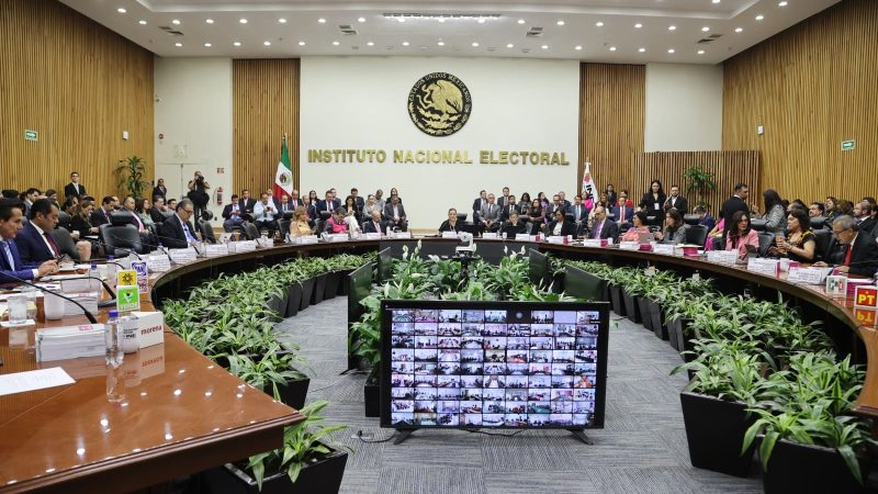 Piden expresidentes del INE y TEPJF una reforma electoral con consenso democrático