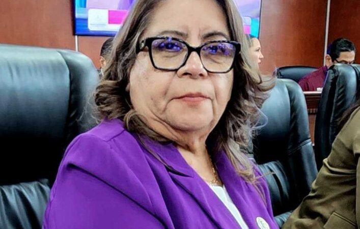 Presenta Diputada Gloria Miramontes dos iniciativas en materia de acoso escolar