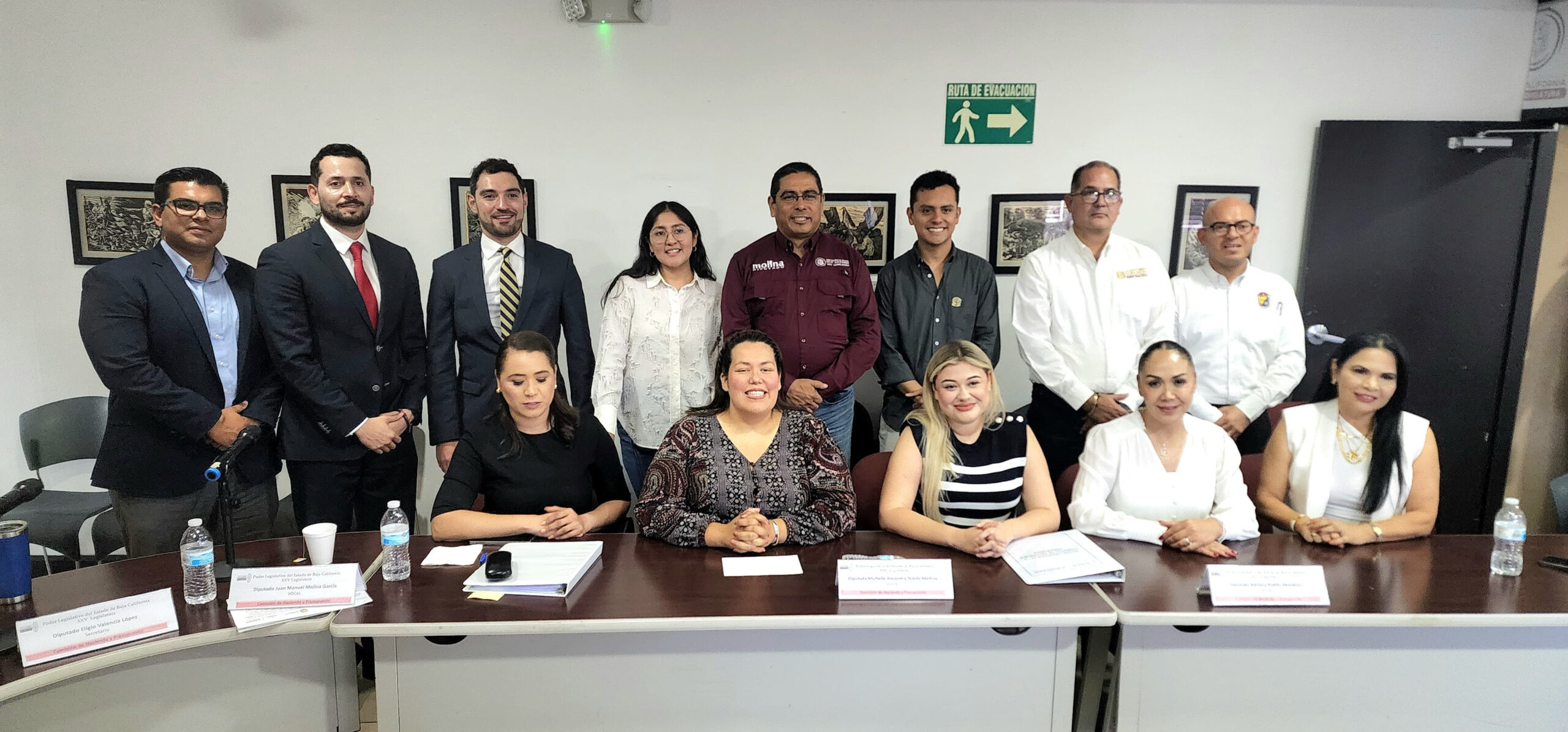 Aprueban diversos dictámenes en sesión de Comisión de Hacienda y Presupuesto