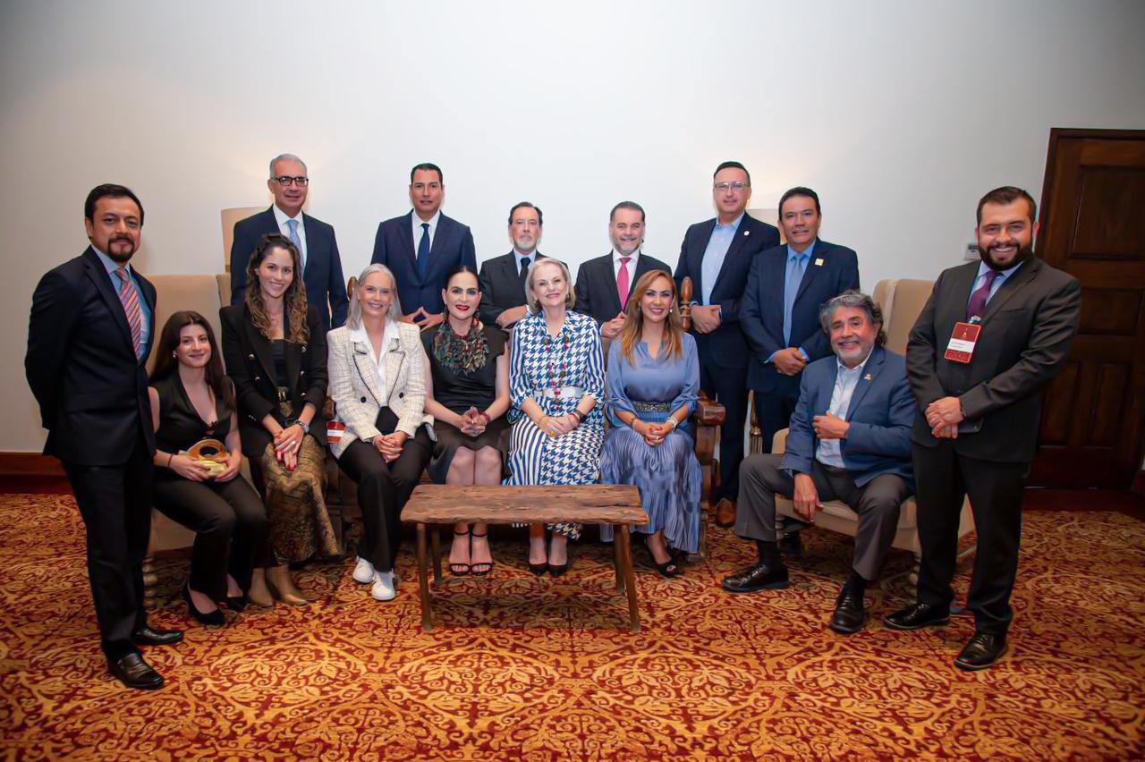 Participa Secretaría de Turismo de Baja California en la 5ta Cumbre de Turismo
