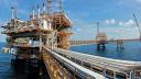 Petróleo sube 2% a máximo de siete semanas por sorpresiva baja de inventarios en EU
