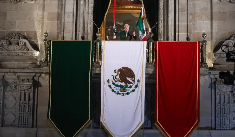 Dónde dar "el grito": ¿Es más caro cocinar en casa o festejar fuera el 15 de septiembre?