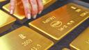 El oro cae tras recuperación del dólar a la espera de dato de inflación en EU