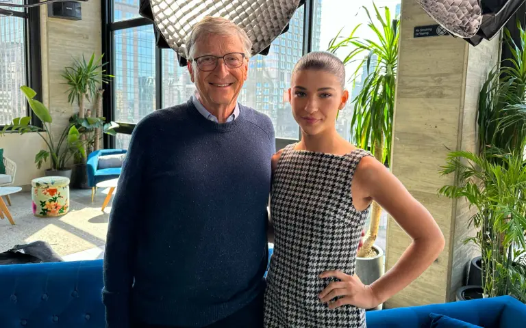 De CEO a becario: El día en que Bill Gates fue parte del servicio al cliente en una startup