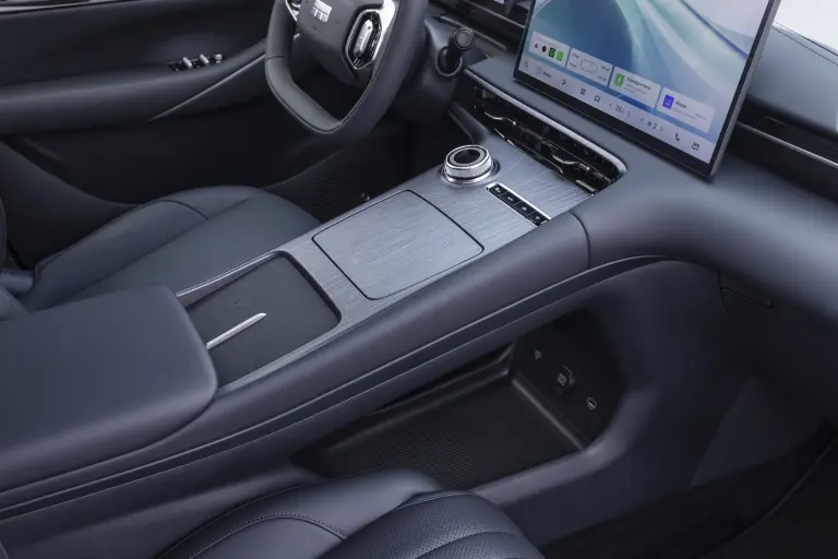 ¿El SUV eléctrico más seguro del mercado? Conoce la nueva Geely EX5