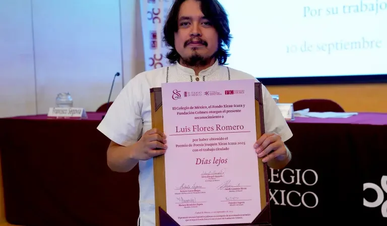 El Colmex concede el Premio de Poesía Joaquín Xirau Icaza a Luis Flores