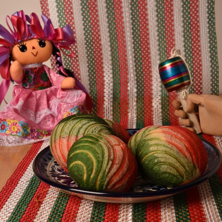 Fiestas Patrias: Rol de cajeta con mezcal, el postre para celebrar este 15 de septiembre
