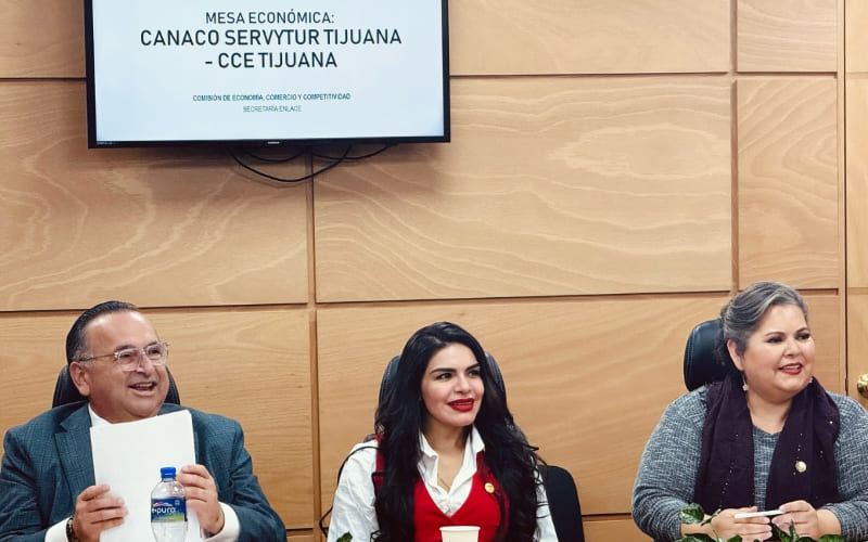 Olivaldo Paz Impulsa ante Diputados Federales Propuestas Competitiva para la región fronteriza