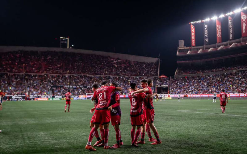 Xolos derrota a Cruz Azul en el Estadio Caliente