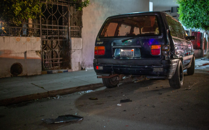 Mujer de la tercera edad resulta ilesa tras volcadura en la Zona Centro