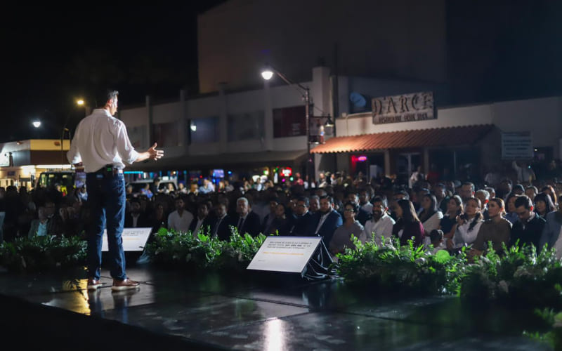 Alcalde Román Cota Muñoz rinde su primer Informe de resultados