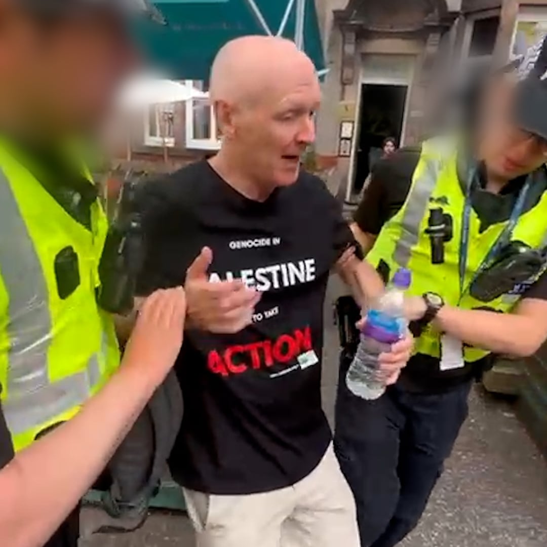 Paul Laverty, detenido por denunciar el genocidio en Gaza: “Están recortando las libertades civiles ante nuestros propios ojos”