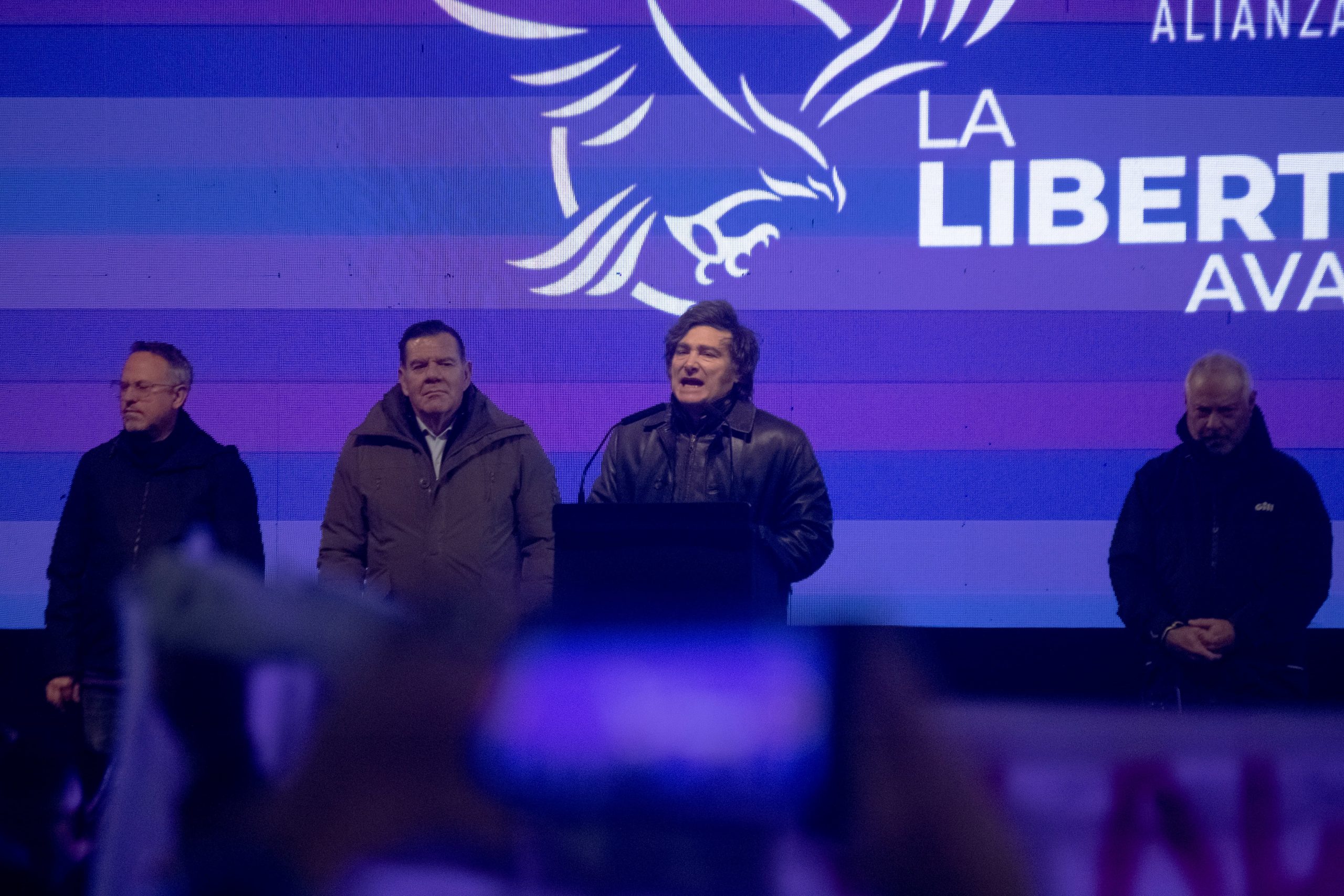 Milei clama por el voto libertario en un cierre de campaña desangelado