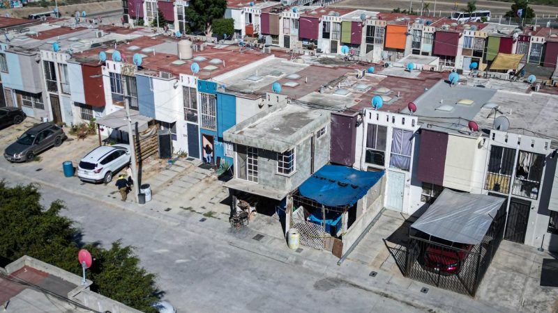 Mujer es asesinada por su esposo en el fraccionamiento Paseo del Vergel