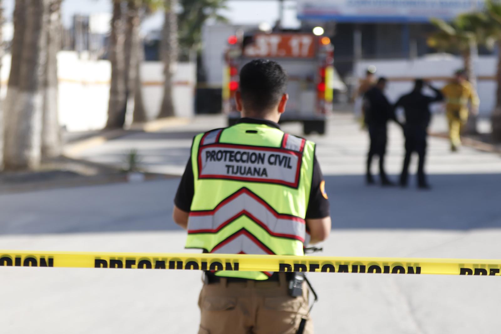 Muere hombre tras explosión de cilindro de gas en taller de Tijuana