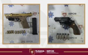 Aseguran armas de fuego y detienen a dos hombres en Zona Norte de Tijuana