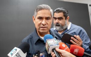 Marina del Pilar reconoce déficit de policías en Baja California y busca duplicar la fuerza estatal